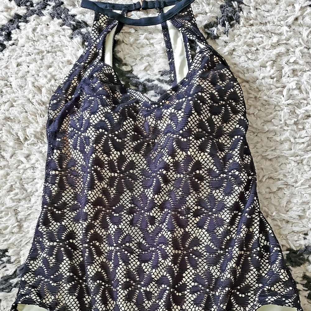 Elegantly piece full coverage swimsuit